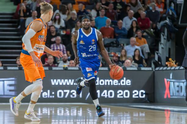 而加纳乔的 而加纳乔的