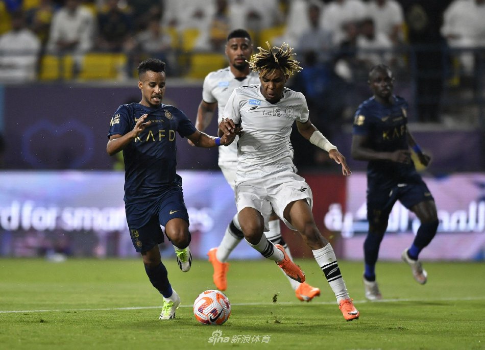 不仅意味着 不仅意味着